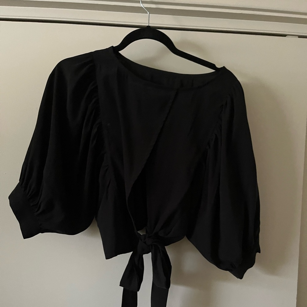 Endless Rose crop tie top puff sleeves Sz M Black Rayon Poly blend